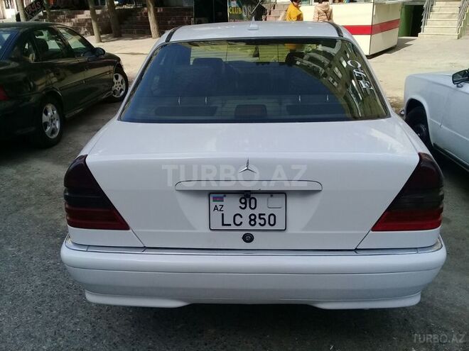 Mercedes C 230 1999, 218,000 km - 2.3 l - Bakı