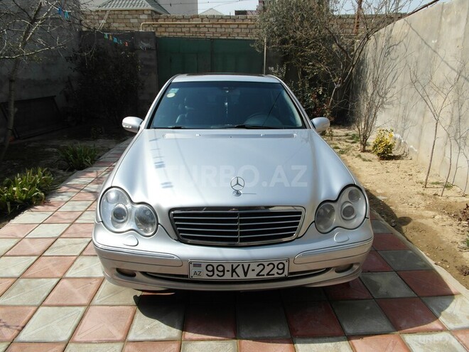 Mercedes C 200 2000, 167,000 km - 2.0 l - Bakı