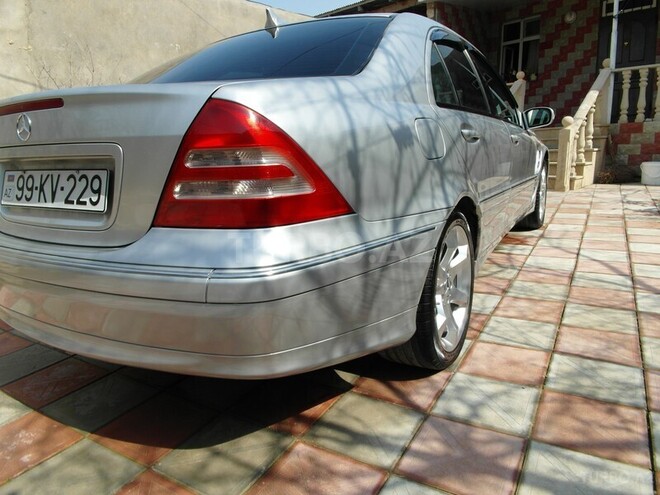 Mercedes C 200 2000, 167,000 km - 2.0 l - Bakı