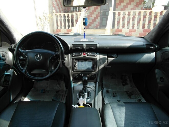 Mercedes C 200 2000, 167,000 km - 2.0 l - Bakı