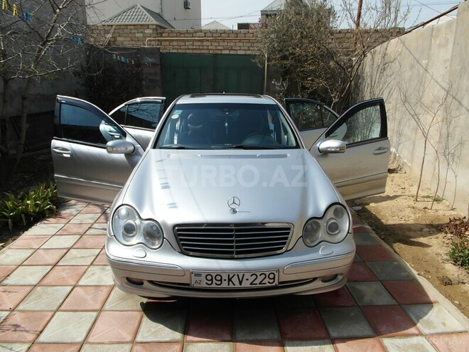 Mercedes C 200 2000, 167,000 km - 2.0 l - Bakı