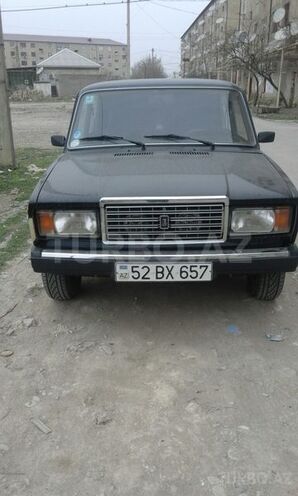 LADA (VAZ) 2107 2011, 142,000 km - 1.6 l - Salyan