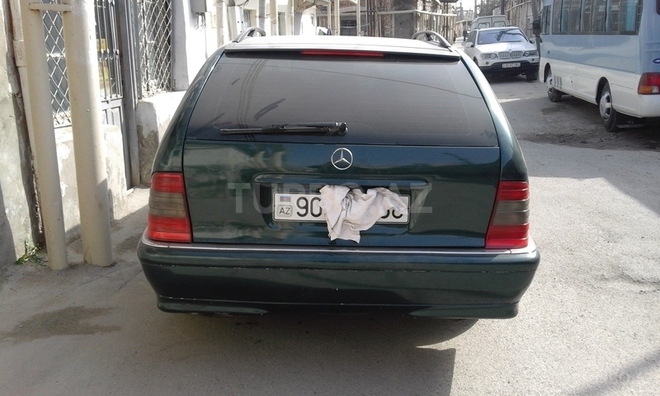 Mercedes C 240 1998, 351,000 km - 2.4 l - Bakı