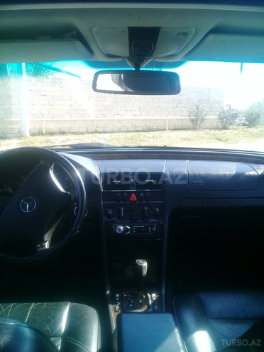 Mercedes C 230 1999, 190,000 km - 2.3 l - Bakı