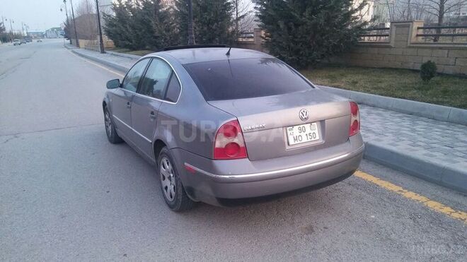 Volkswagen Passat 2002, 185,000 km - 1.8 л - Bakı