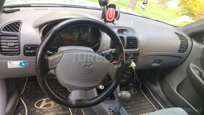 Hyundai Accent 2004, 270,000 km - 1.6 l - Bakı