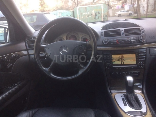 Mercedes E 320 2003, 162,000 km - 3.2 л - Bakı