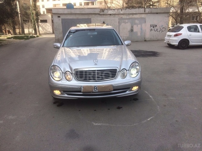 Mercedes E 320 2003, 162,000 km - 3.2 л - Bakı