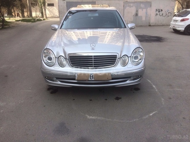Mercedes E 320 2003, 162,000 km - 3.2 л - Bakı