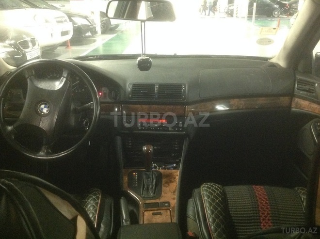 BMW 523 1996, 350,000 km - 2.5 l - Bakı