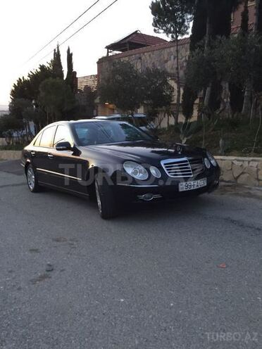 Mercedes E 220 2006, 271,019 km - 2.2 l - Bakı