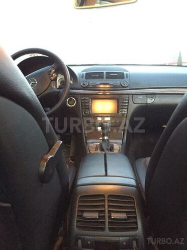 Mercedes E 220 2006, 271,019 km - 2.2 l - Bakı