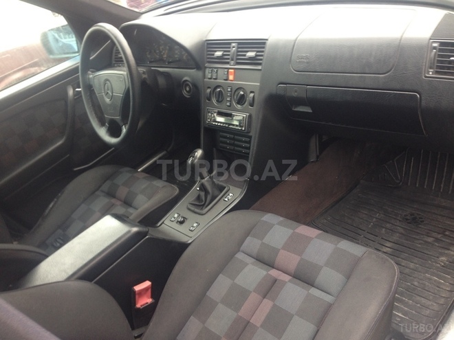 Mercedes C 180 1995, 310,000 km - 1.8 l - Bakı
