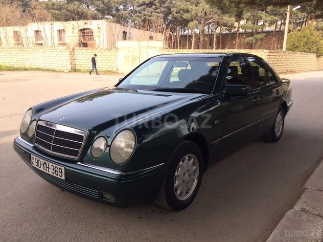 Mercedes E 240 1998, 311,000 km - 2.4 l - Sumqayıt