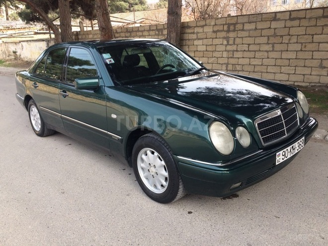 Mercedes E 240 1998, 311,000 km - 2.4 l - Sumqayıt