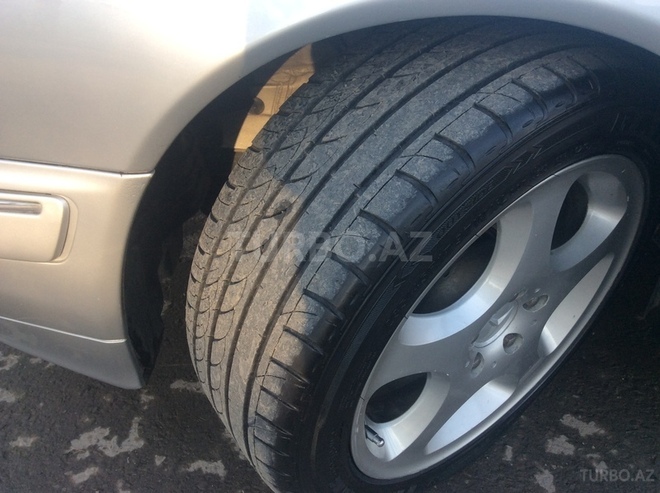 Mercedes E 240 2000, 209,000 km - 2.4 l - Bakı