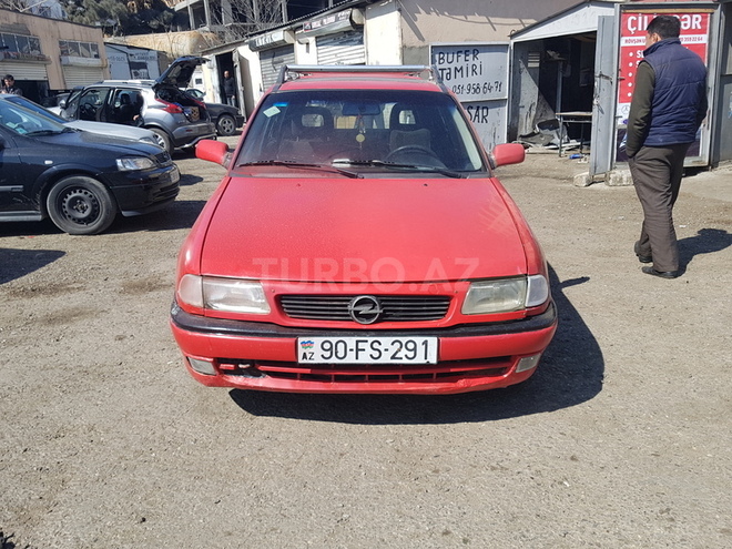 Opel Astra 1996, 240,000 km - 1.6 l - Bakı