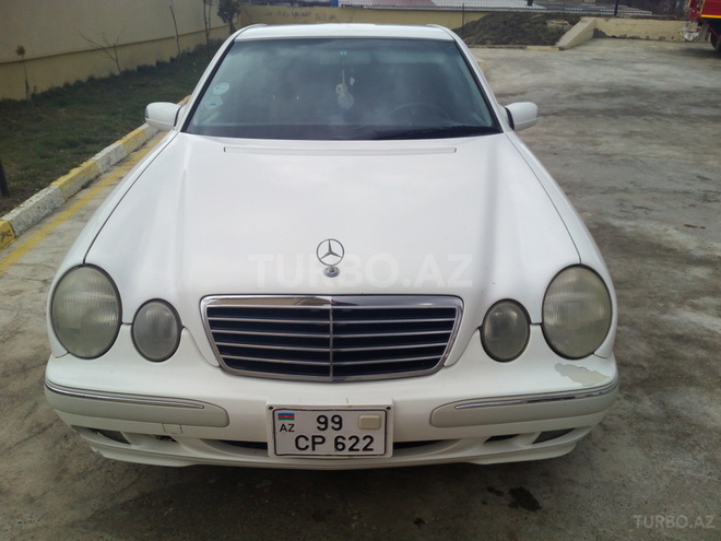 Mercedes E 240 2000, 103,000 km - 2.4 л - Qusar