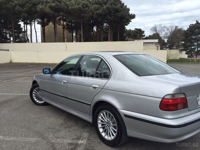 BMW 528 1999, 188,000 km - 2.8 l - Sumqayıt