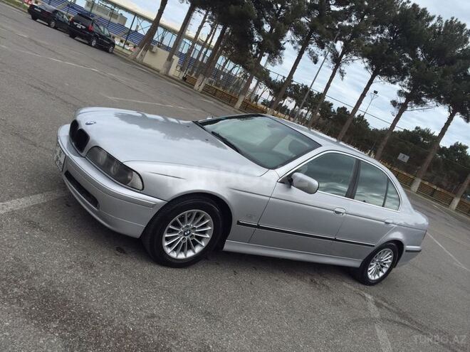 BMW 528 1999, 188,000 km - 2.8 l - Sumqayıt
