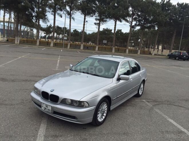 BMW 528 1999, 188,000 km - 2.8 l - Sumqayıt