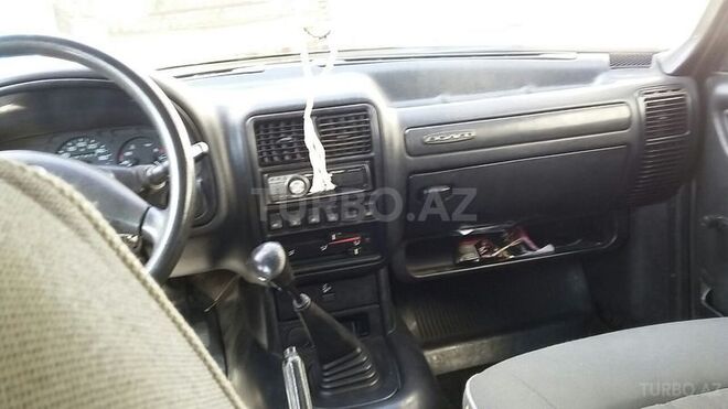 GAZ 31105 2005, 41,800 km - 2.3 l - Bakı