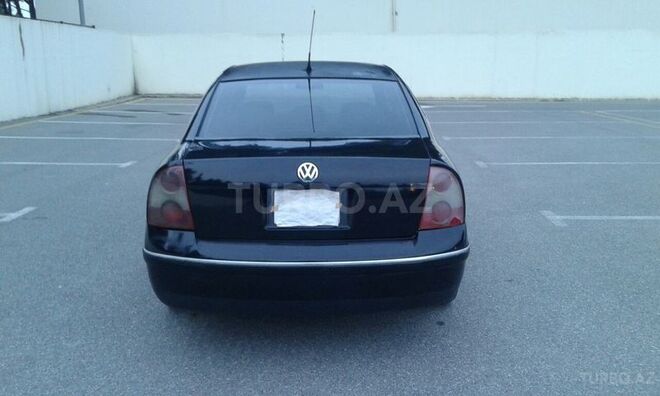 Volkswagen Passat 2003, 193,000 km - 1.8 l - Sumqayıt