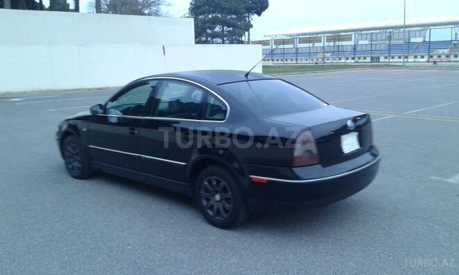 Volkswagen Passat 2003, 193,000 km - 1.8 l - Sumqayıt