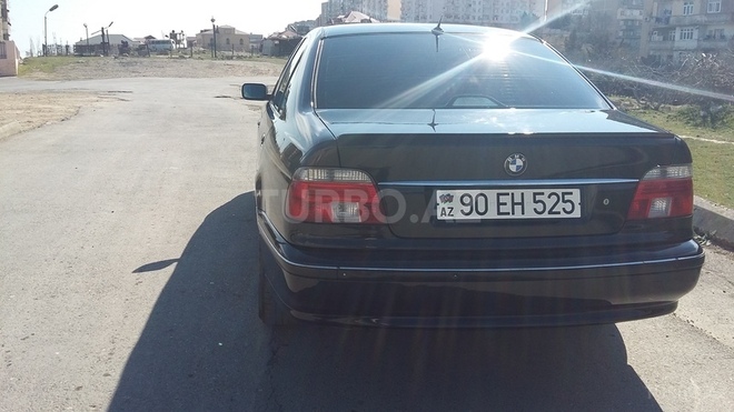 BMW 525 1999, 330,000 km - 2.5 л - Bakı