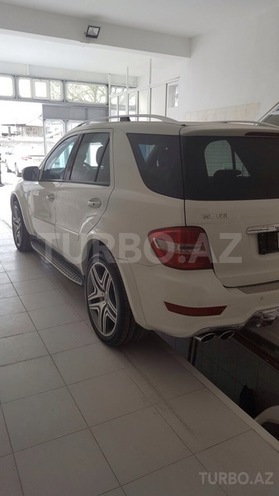 Mercedes ML 63 AMG 2009, 156,000 km - 6.3 l - Bakı
