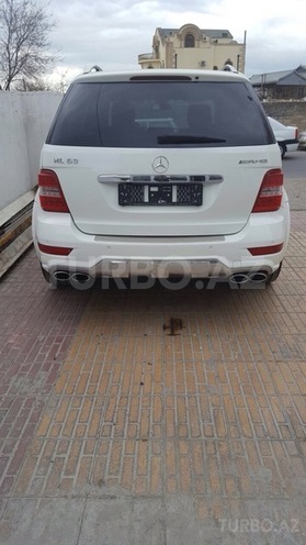 Mercedes ML 63 AMG 2009, 156,000 km - 6.3 l - Bakı
