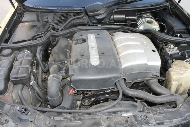 Mercedes E 220 2000, 360,000 km - 2.2 l - Bakı