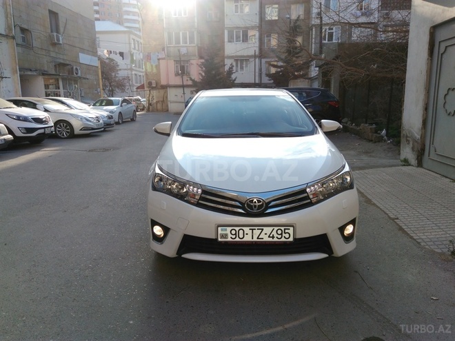 Toyota Corolla 2015, 29,500 km - 1.6 l - Bakı