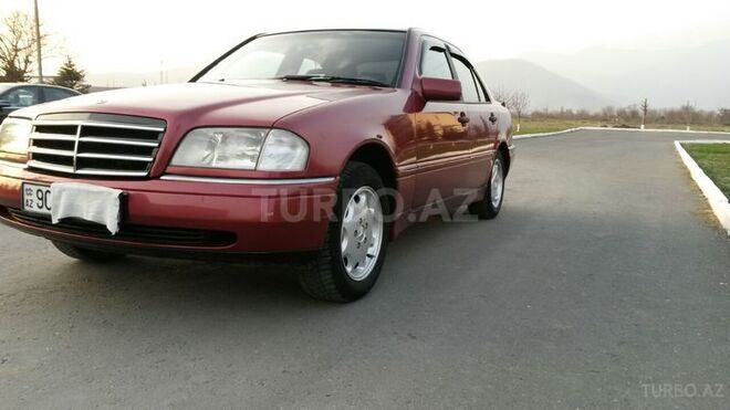 Mercedes C 180 1995, 310,000 km - 1.8 l - Bakı