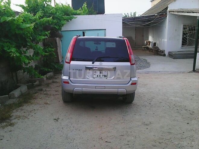 Nissan X-Trail 2000, 244,000 km - 2.0 l - Bakı