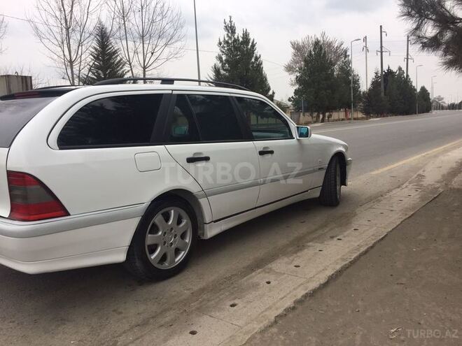 Mercedes C 220 1999, 360,000 km - 2.2 l - Bakı