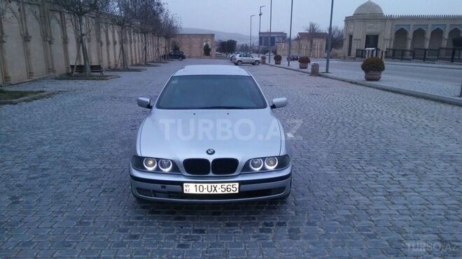 BMW 528 1998, 450,000 km - 2.8 л - Şamaxı