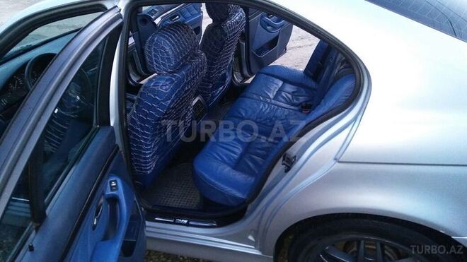 BMW 528 1998, 450,000 km - 2.8 л - Şamaxı