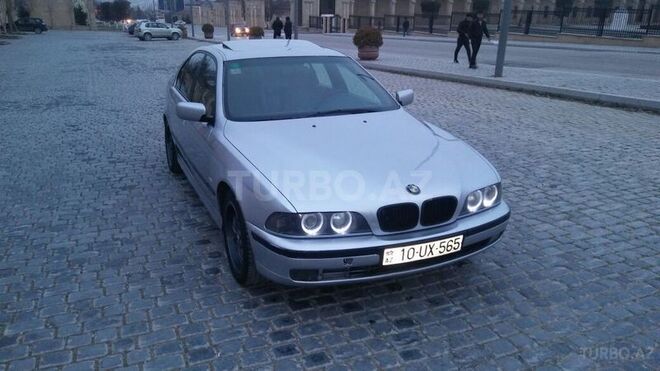 BMW 528 1998, 450,000 km - 2.8 л - Şamaxı