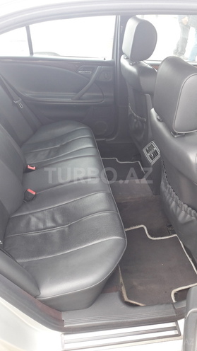 Mercedes E 220 1999, 172,000 km - 2.2 l - Bakı