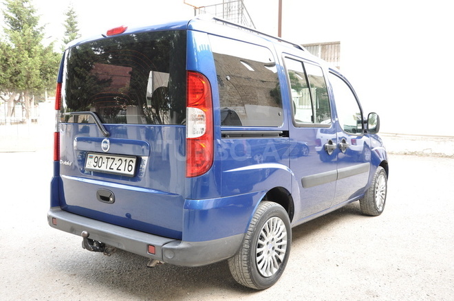 Fiat Doblo 2005, 132,000 km - 1.4 l - Bakı