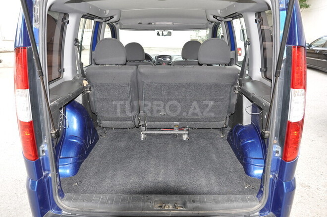 Fiat Doblo 2005, 132,000 km - 1.4 l - Bakı