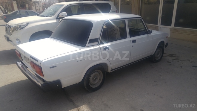 LADA (VAZ) 2107 2003, 85,000 km - 1.6 л - Bakı