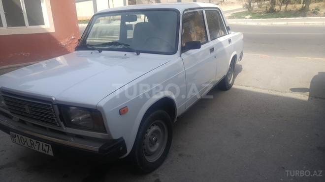 LADA (VAZ) 2107 2003, 85,000 km - 1.6 л - Bakı