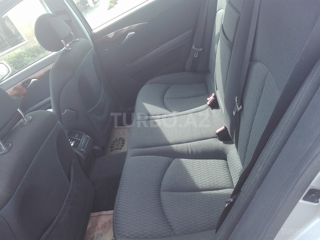 Mercedes E 220 2002, 237,924 km - 2.2 l - Bakı