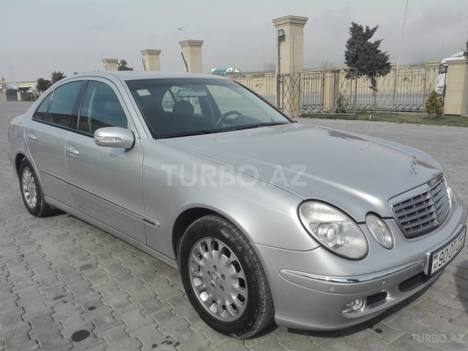 Mercedes E 220 2002, 237,924 km - 2.2 l - Bakı