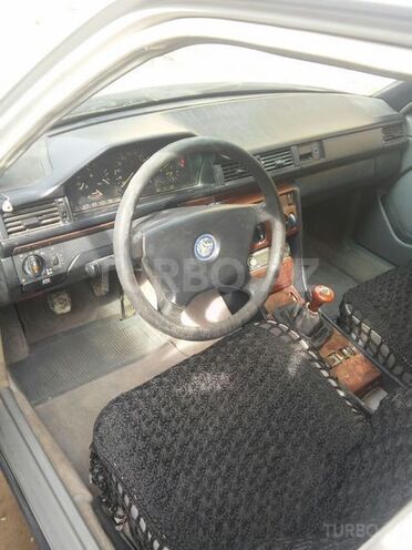 Mercedes E 260 1989, 260,000 km - 0.2 l - Bakı