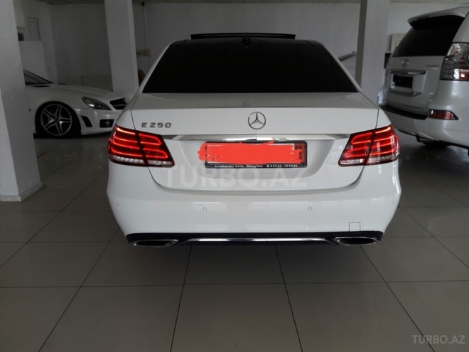 Mercedes E 250 2014, 52,000 km - 2.5 l - Bakı