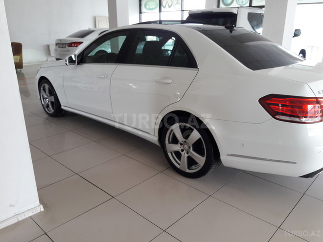 Mercedes E 250 2014, 52,000 km - 2.5 l - Bakı