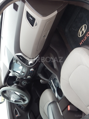 Hyundai ix35 2011, 162,000 km - 2.0 l - Bakı